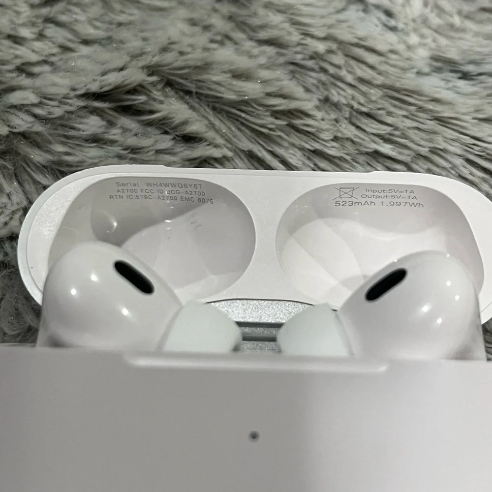 Apple AirPods Pro 2nd Gen